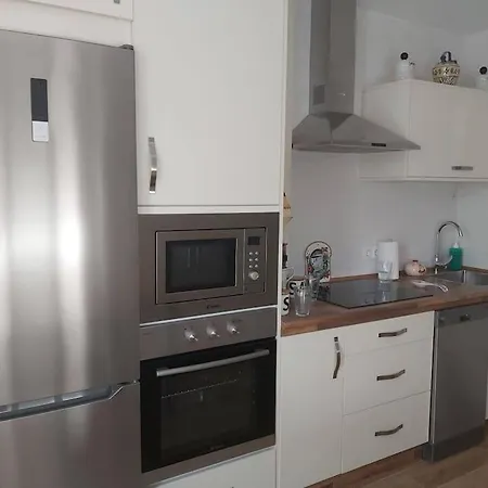 Completo Con 3 Amplios Y Gran Azotea Privada Nerja