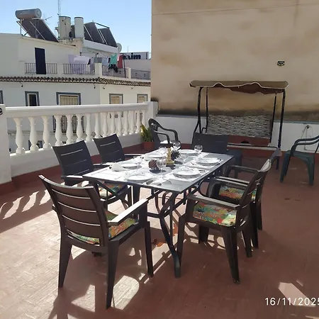 Amplio Y Luminoso Con Gran Azotea-solarium Privada نيرخا