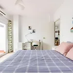 Amplio Y Luminoso Con Gran Azotea-solarium Privada