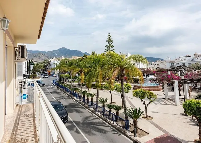 Completo Con 3 Amplios Y Gran Azotea Privada *