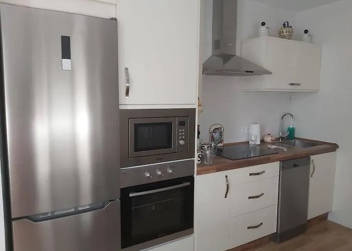 Completo Con 3 Amplios Y Gran Azotea Privada Nerja