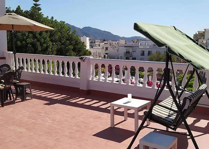 Apartament Completo Con 3 Amplios Y Gran Azotea Privada *