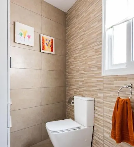 Apartament Completo Con 3 Amplios Y Gran Azotea Privada