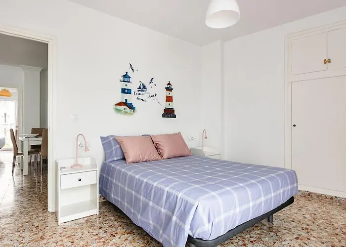 Completo Con 3 Amplios Y Gran Azotea Privada Apartament Nerja