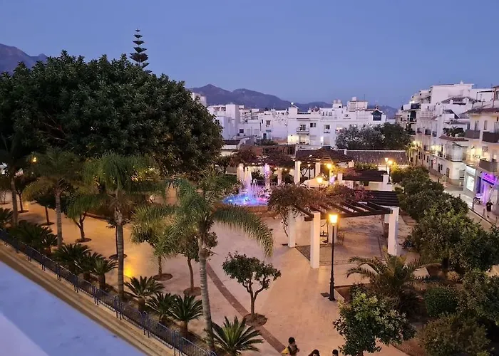 Apartment Completo Con 3 Amplios Y Gran Azotea Privada Nerja
