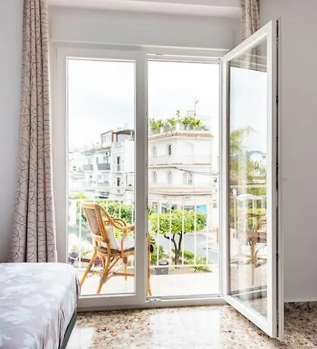 Completo Con 3 Amplios Y Gran Azotea Privada