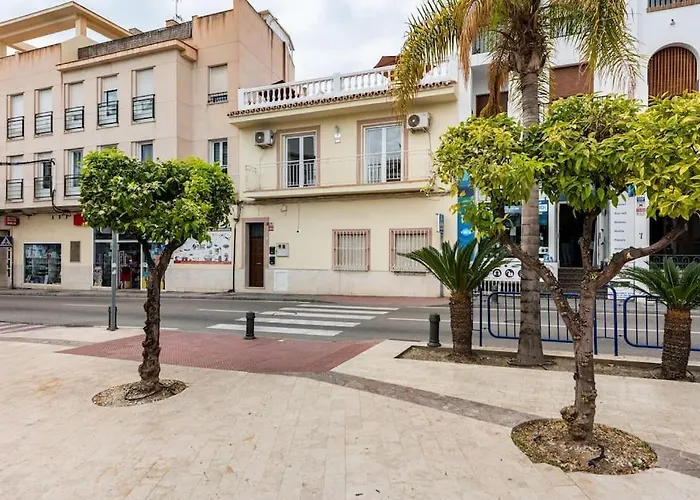 Completo Con 3 Amplios Y Gran Azotea Privada